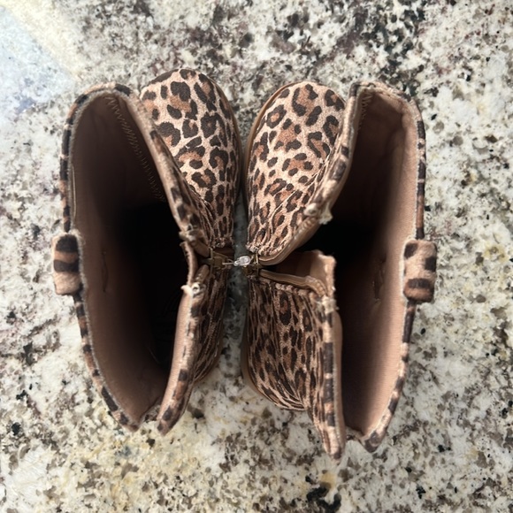 NordstromToddler Cheetah print 10M zip boots - brand new Nordstrom - Picture 8 of 12